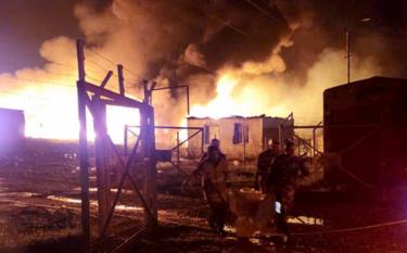 Hiện trường vụ nổ kho xăng ở Nagorno-Karabakh hôm 25/9.