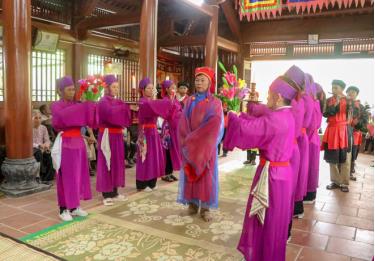 Nghi lễ tế mặn trong Lễ hội đình làng Dọc của người Tày xã Việt Hồng, huyện Trấn Yên